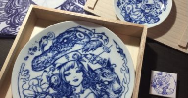 6寸皿・3寸皿セットと風呂敷、缶バッチ